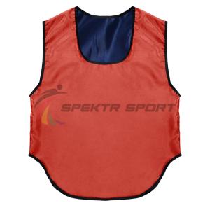 Купить Манишка футбольная двусторонняя Spektr Sport красно-синяя р. 36-40 в Курчалое 